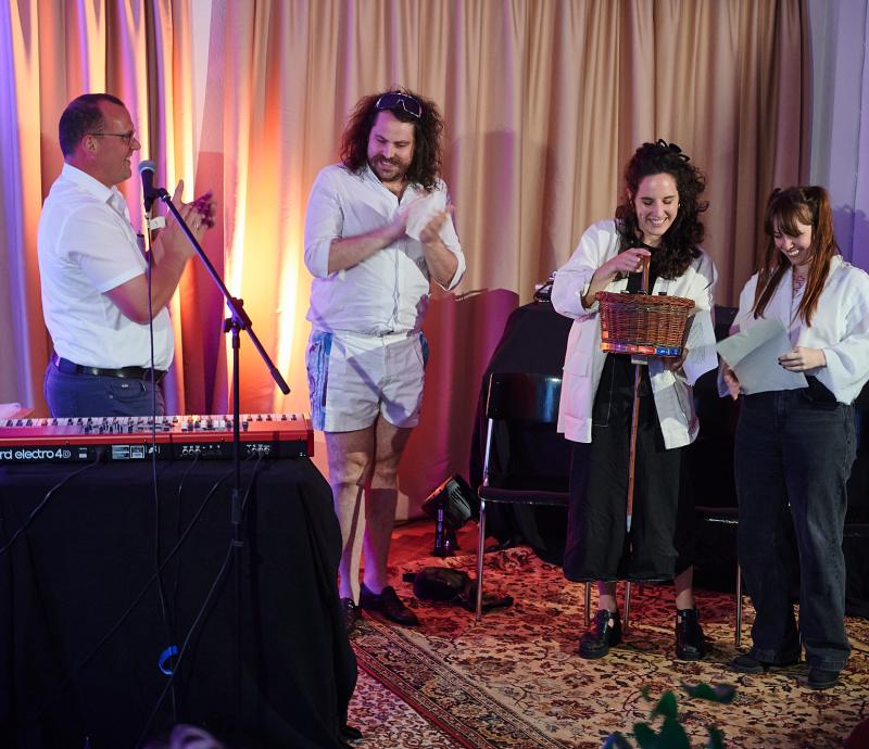 Rathaus für Kultur erhält Wanderpreis